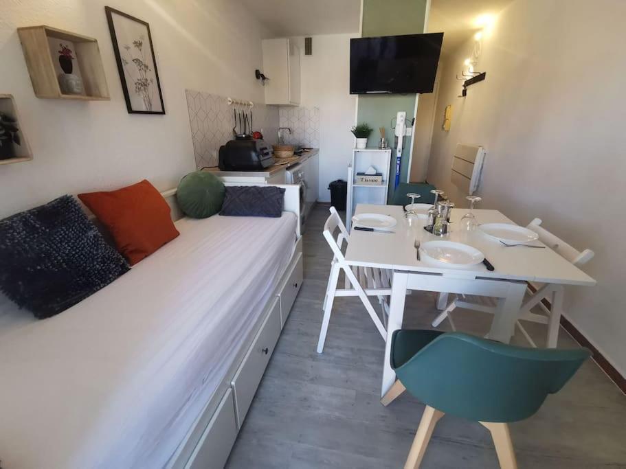 Superbe Renove Avec Piscine Et Vue Marina Apartment *